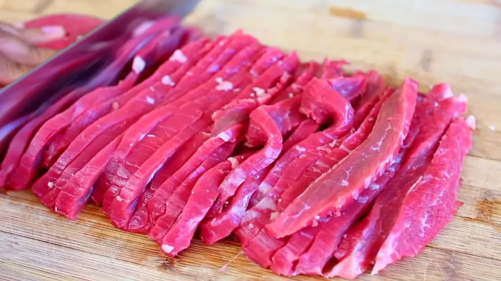 cutting beef steaks