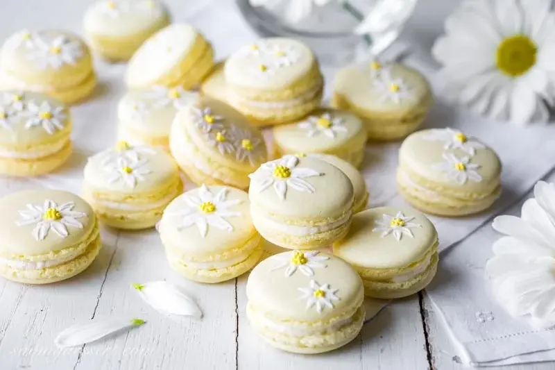 Lemon Macarons