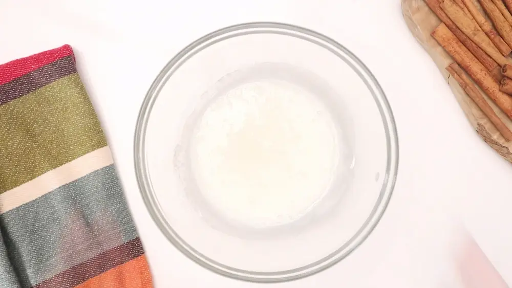 glaze for Pie Crust Cinnamon Rolls