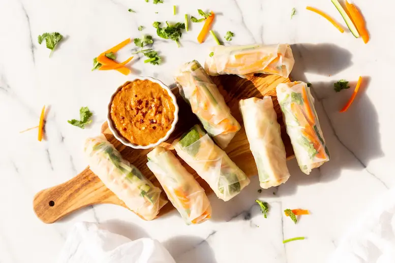 Fresh Spring Rolls with Peanut Sauce