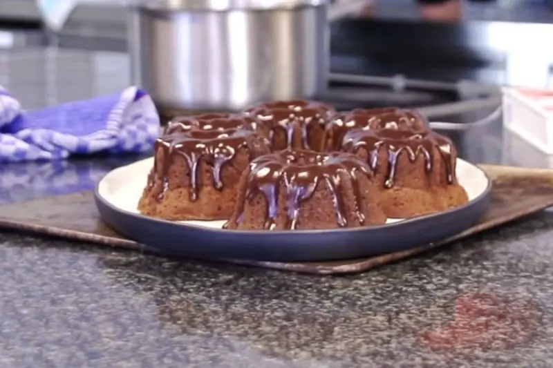 Flourless Bundt Chocolate Cake