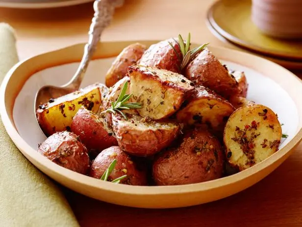 Roasted Rosemary Potatoes